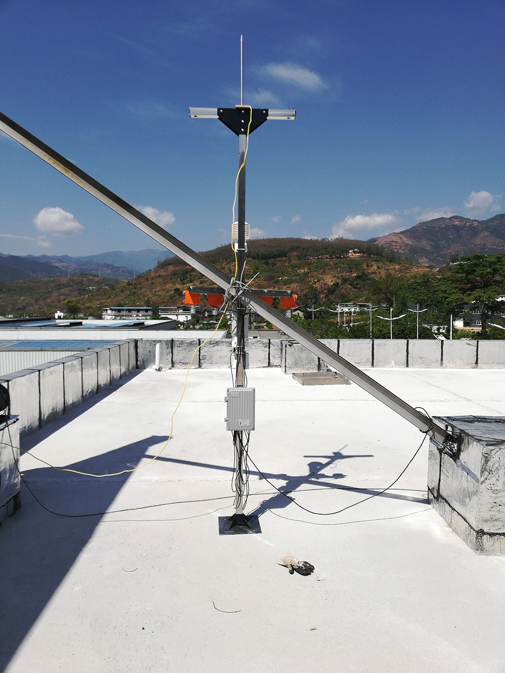 氣象站_青海八要素氣象站設備